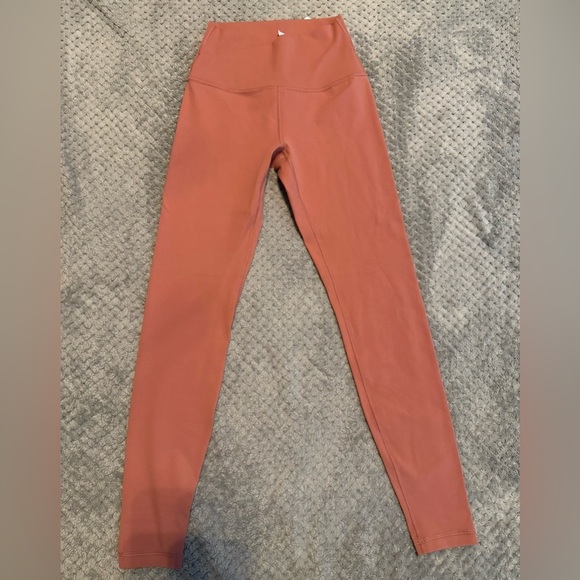 🌸 **CRZ YOGA Crossover High-Waist Leggings**  Size **XS (0/2) | Briar Rose | NWT - Picture 1 of 7